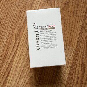 Vitabrid C¹² Wrinkle Serum & Face Brightening Boost 2PC Essential Kit - SEALED